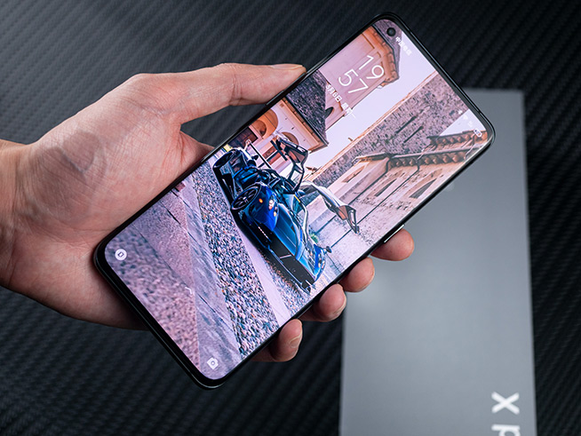 愛不釋手！評OPPO Find X3 Pro