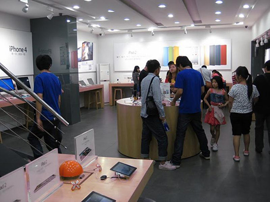 肉眼難以分辨！昆明驚現(xiàn)高仿Apple Store