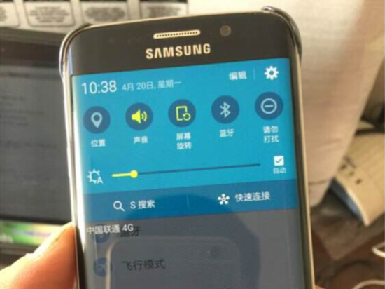 深陷重力感應(yīng)門(mén)，首批三星Galaxy S6 edge問(wèn)題多