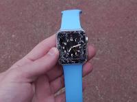 視頻 | 直接摔碎！Apple Watch真心不耐摔