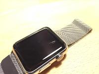 蘋果又陷“手表門”，Apple Watch易刮花