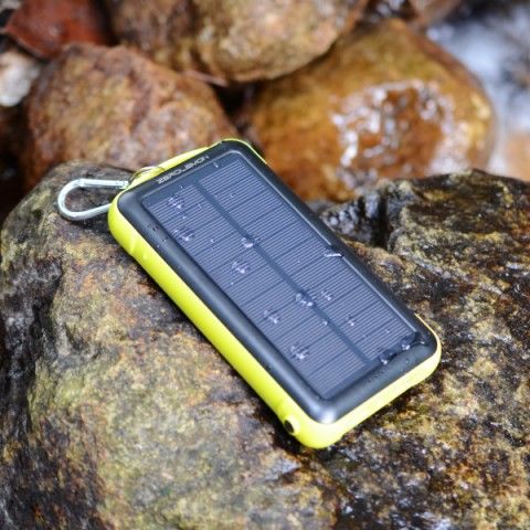 20000mAh 三防+太陽能移動電源你見過嗎？