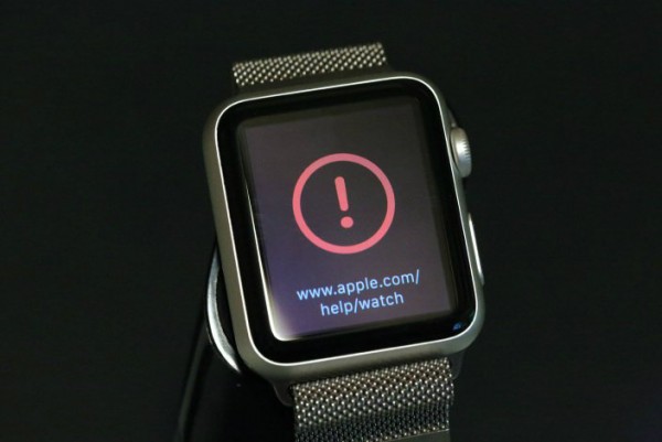  Apple Watch用戶抱怨：系統(tǒng)無法手動降級