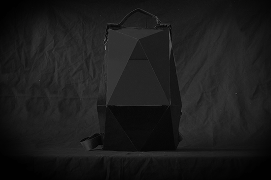 背個(gè)龜殼去玩耍！Blackpack終極騎行背包