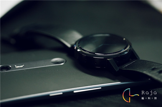 顏值更高更完美的智能手表，第二代Moto 360開箱