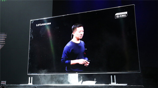 售價49.99萬！樂視發(fā)布120寸4K超級大電視