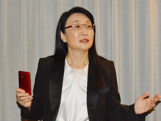 HTC衰??？雪姨就不服了：我到底是怎么了？