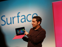 Surface Phone計(jì)劃確認(rèn)？新手機(jī)或明年發(fā)布