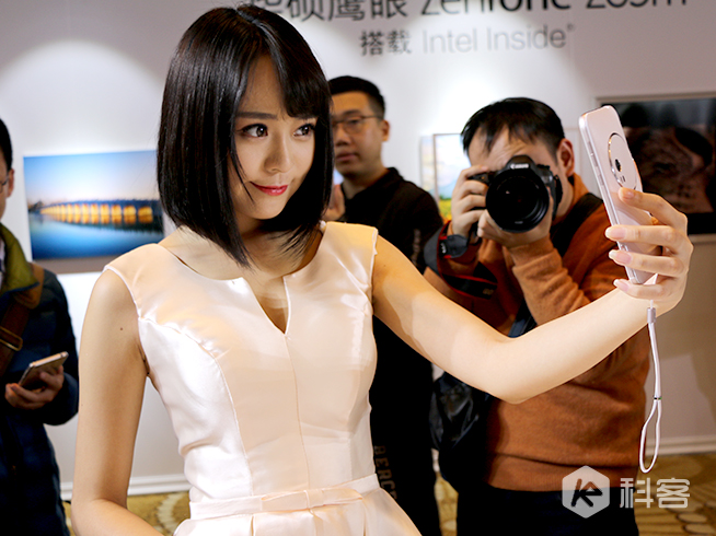 這塊奧利奧變焦有多強(qiáng)？華碩ZenFone Zoom圖賞+樣張