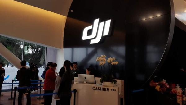 大疆無人機首家零售店開業(yè)，明年野心更大