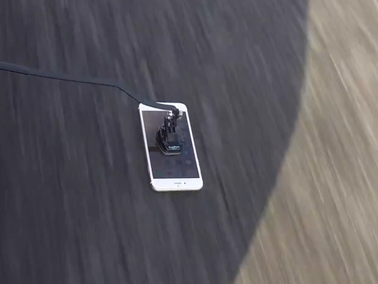 視頻：iPhone 6s機(jī)身很耐磨？馬路上磨擦一下再說