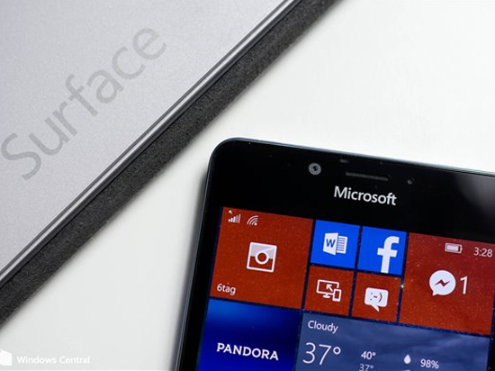 挑釁蘋果！Windows Phone不止是一部簡(jiǎn)單的手機(jī)