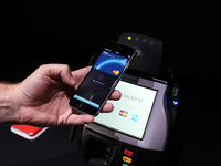 優(yōu)勢(shì)不再？Apple Pay入華后可能仍需密碼支付