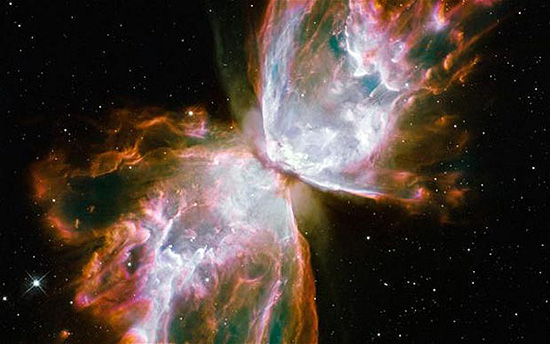 宇宙中的超級(jí)星系團(tuán)：質(zhì)量相當(dāng)于500萬(wàn)億個(gè)太陽(yáng)