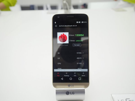 驍龍820性能恐怖，LG G5現(xiàn)場(chǎng)跑分驚人