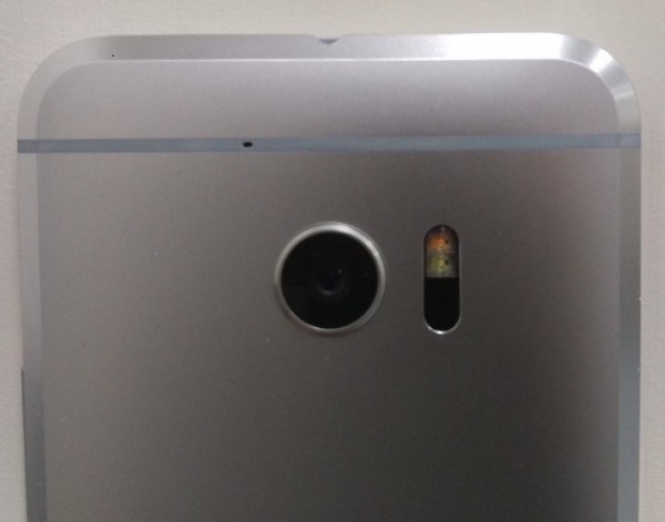 HTC M10再預(yù)熱曝光，單這一點(diǎn)就先輸三星/LG
