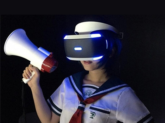 索尼正構(gòu)想下一代VR設(shè)備：或用無(wú)線連接？