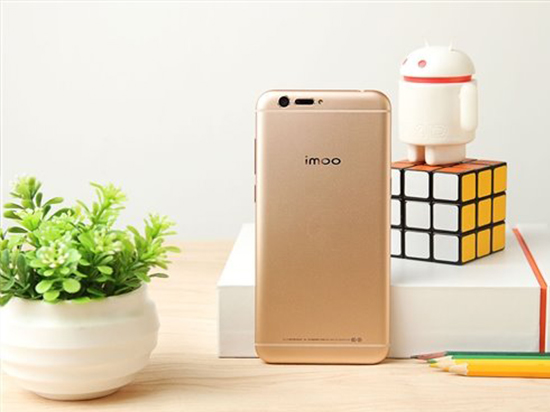 步步高imoo學(xué)習(xí)手機(jī)開賣 長得像iPhone售價不便宜