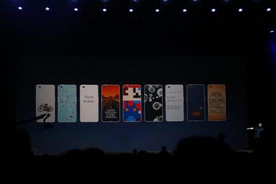 老羅不屑iPhone SE，錘子想在復(fù)活節(jié)搞出什么花樣？