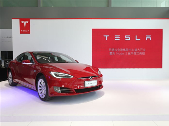 特斯拉發(fā)布新一代Model S，內(nèi)外均有升級