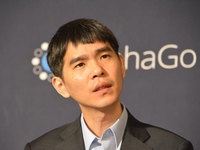 李世石遺憾戰(zhàn)敗AlphaGo，但能吸取到更多東西