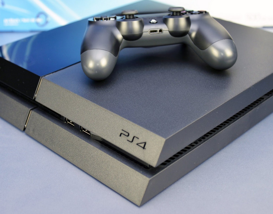 Xbox One七月在美銷(xiāo)量終于超越PS4