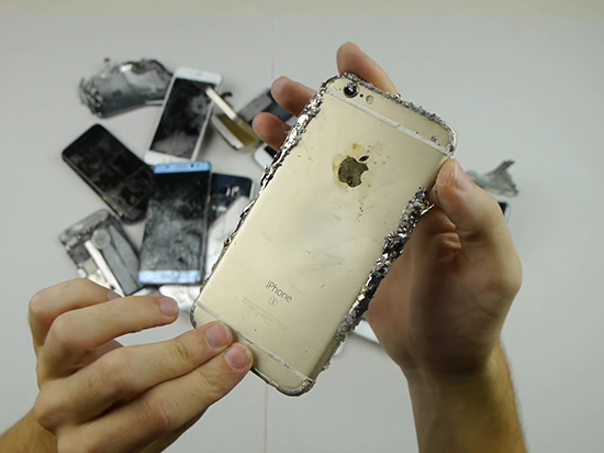 壕！盤點2016年被花式毀掉的iPhone