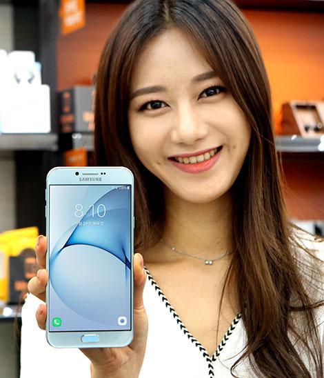 不懼爆炸門影響 三星發(fā)布新機Galaxy A8（2016）