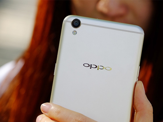 OPPO逆襲華為 誰(shuí)的商業(yè)模式更管用？