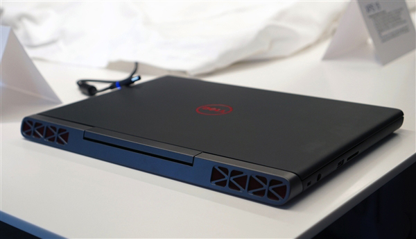 性能卓絕！戴爾發(fā)布全新Inspiron 7000筆記本