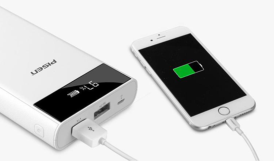 漫漫春運(yùn)路 這些移動電源讓歸途不再枯燥無味
