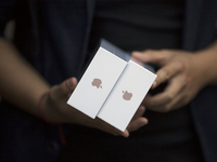 科客晚報：iPhone 8也漲價了？小米逆襲安兔兔1月好評榜