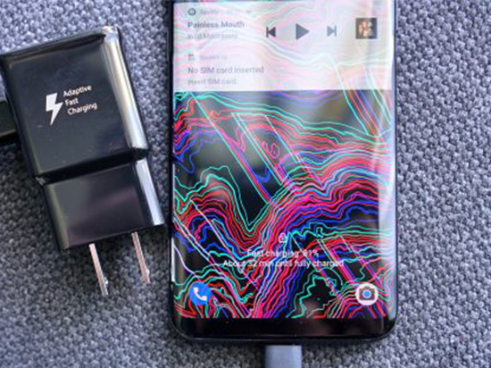 招招謹慎！邊充電邊玩三星S8不能提供快充功能