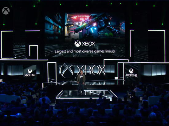科客晚報：三星C10成首款雙攝機？微軟最強主機Xbox One X降臨