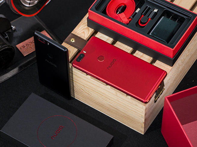 來一點(diǎn)熱情吧！努比亞nubia Z17烈焰紅圖賞