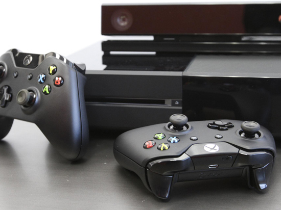 微軟笑了：Xbox One X預(yù)購一空，下月開始新一輪預(yù)訂