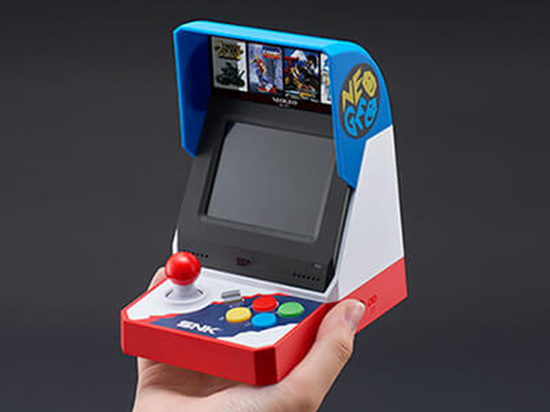 SNK周年紀念街機NEOGEO mini下月24日發(fā)售：這情懷值得買單