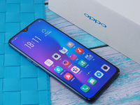 OPPO R17體驗(yàn)評測：很潮很skr 漲價(jià)是否值得入手？