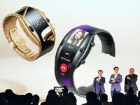 十項(xiàng)技能贏蘋果Watch！實(shí)測(cè)努比亞阿爾法腕機(jī)有多香？
