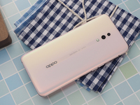 OPPO Reno開箱體驗：全景屏+創(chuàng)意側旋升降結構