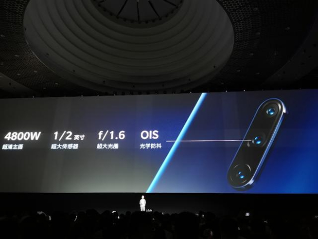 鋼鐵俠助攻！國(guó)行版一加7系列發(fā)布，2999元起