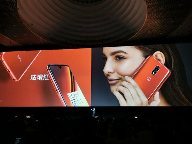 鋼鐵俠助攻！國(guó)行版一加7系列發(fā)布，2999元起