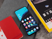 OPPO Reno 2評測：顏值配置只是小優(yōu)點，它會讓你愛上攝影創(chuàng)作