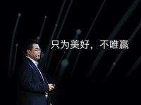 OPPO首款智能電視領銜多款新品驚艷亮相，“智美生活”步入新境