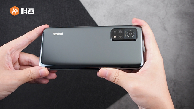 Redmi K30S至尊紀念版上手：難搶是真難搶 但LCD屏永不為奴！
