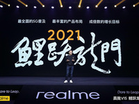 三大越級(jí)，realme真我V15國(guó)潮錦鯉手機(jī)發(fā)布