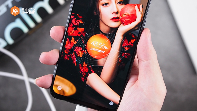 realme GT Neo上手：1799元起射門！天璣1200香不香？