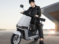 一次充電續(xù)航超150公里！愛瑪A500發(fā)布，擁抱造車時代