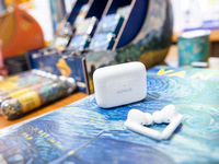 三大技術(shù)突破TWS耳機(jī)續(xù)航天花板，榮耀Earbuds 2 SE搶先品鑒