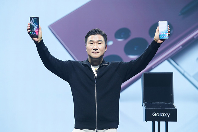 三星Galaxy S22系列國(guó)行版發(fā)布：穩(wěn)步升級(jí)，4999元起
